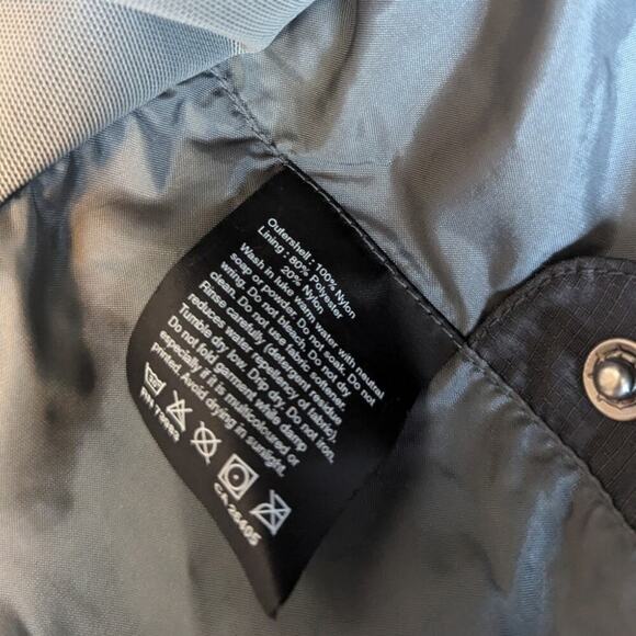 Helly Hansen Ski Jacket Women's Gray Size Medium Snowboarding Winter - Picture 7 of 13